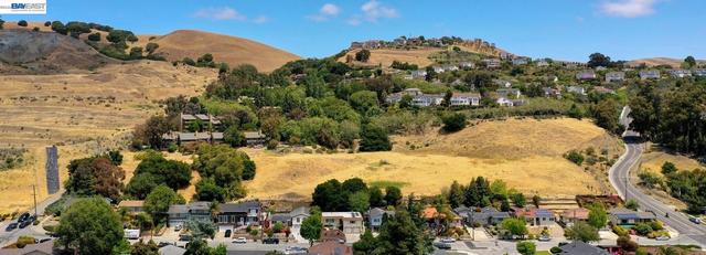 29831 Clearbrook, Hayward, CA 94544
