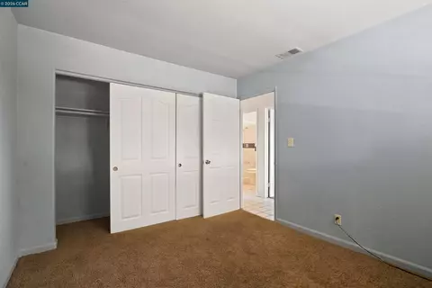 Bedroom - 306 Winchester St, Vallejo, CA 94590 photo 6 of 11