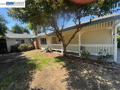 72 Andrew Ave, Pittsburg, CA 94565