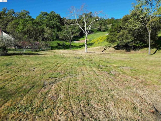 8278 Sassafras Ct, Pleasanton, CA 94566
