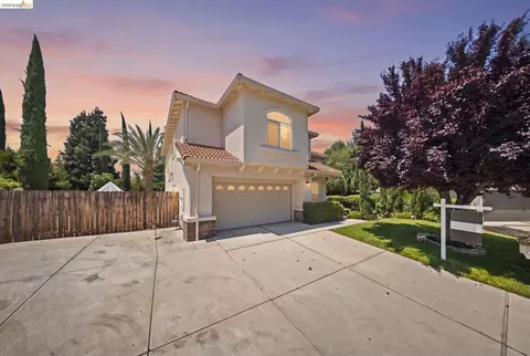 724 Topaz Ct, Antioch, CA 94509