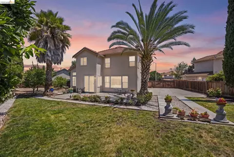 724 Topaz Ct, Antioch, CA 94509