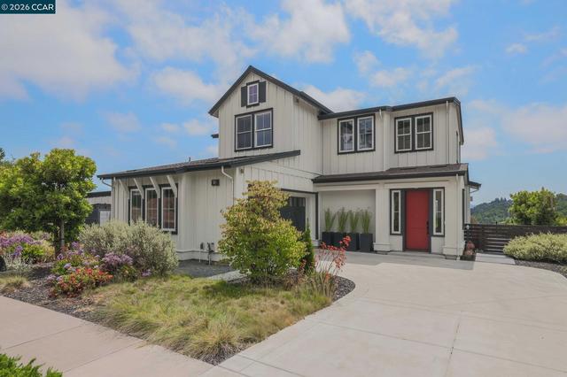 38 Fiddleneck Way, Orinda, CA 94563