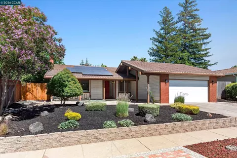 714 Navaronne Way, Concord, CA 94518 photo 1