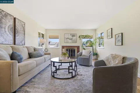 1748 Elmhurst Ln, Concord, CA 94521 photo 5