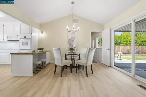 1748 Elmhurst Ln, Concord, CA 94521 photo 12