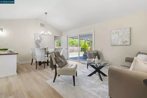 1748 Elmhurst Ln, Concord, CA 94521 photo 11