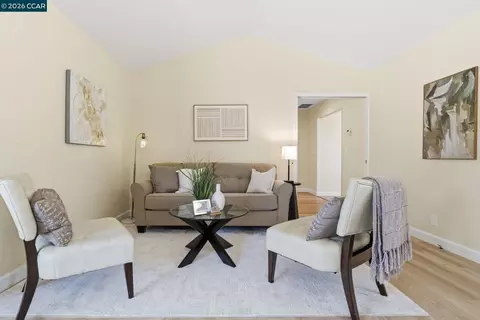 1748 Elmhurst Ln, Concord, CA 94521 photo 9