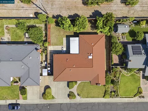 1748 Elmhurst Ln, Concord, CA 94521 photo 58