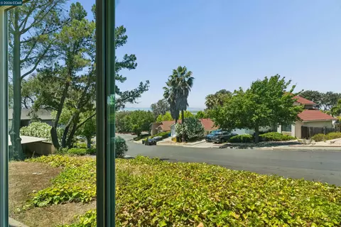 355 Parkview Ter #7, Vallejo, CA 94589 photo 28