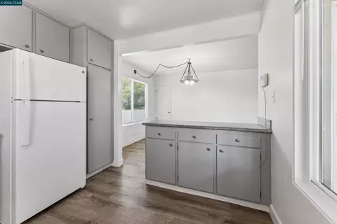 355 Parkview Ter #7, Vallejo, CA 94589 photo 10