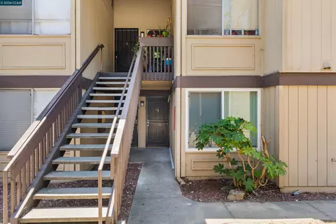 355 Parkview Ter #7, Vallejo, CA 94589 photo 2