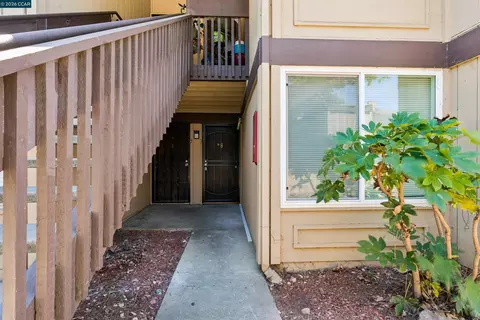 355 Parkview Ter #7, Vallejo, CA 94589 photo 3