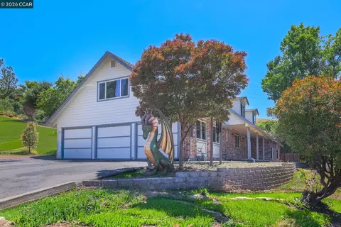 370 Castello, Lafayette, CA 94549 photo 2