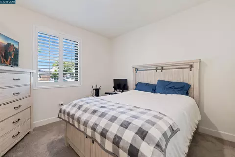 Bedroom - 4548 Park Side St, Antioch, CA 94531 photo 2 of 4