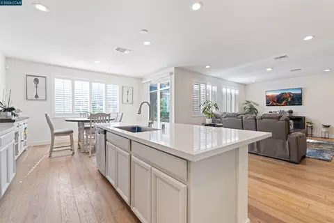 Kitchen - 4548 Park Side St, Antioch, CA 94531 photo 2 of 3