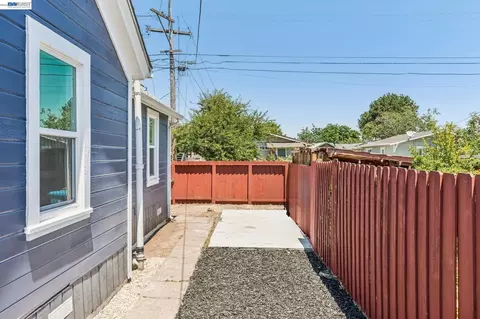 212 Illinois St, Vallejo, CA 94590 photo 16