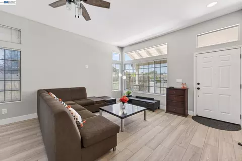250 Fox Meadow Ct, Tracy, CA 95376 photo 23
