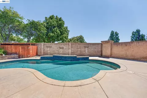 250 Fox Meadow Ct, Tracy, CA 95376 photo 29