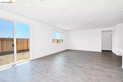 504 Spruce Way, Oakley, CA 94561 photo 11