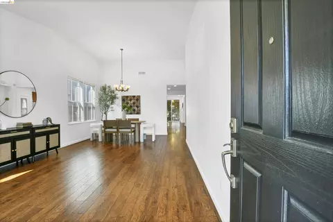 Entry Way - 4681 Big Bear Rd, Oakley, CA 94561 photo 1 of 3