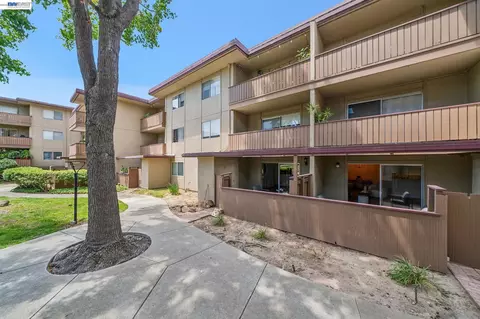 1327 Webster St #B106, Alameda, CA 94501 photo 35