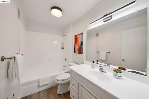 1327 Webster St #B106, Alameda, CA 94501 photo 26