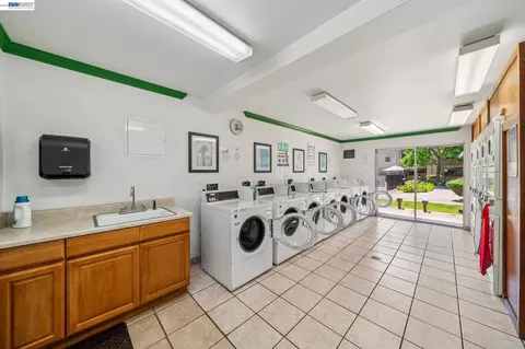1327 Webster St #B106, Alameda, CA 94501 photo 37