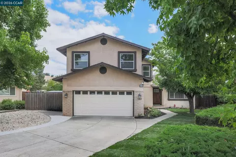 102 Henson Creek Ct, Martinez, CA 94553