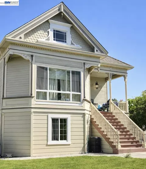 1840 90th Ave, Oakland, CA 94603