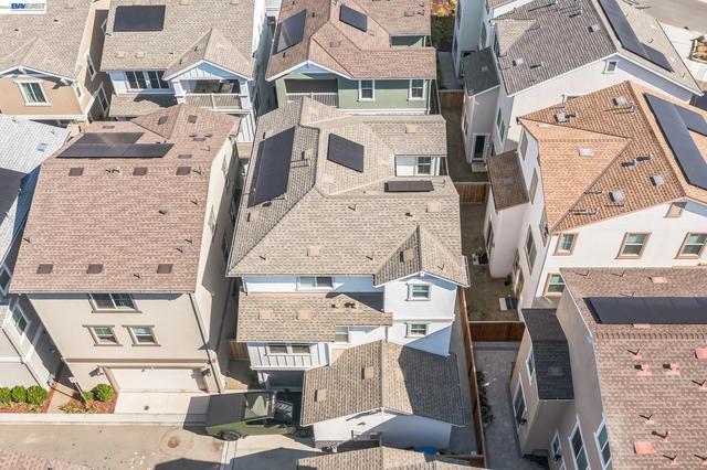 37231 Sand Bar Pl, Newark, CA 94560