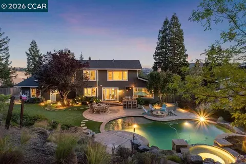 226 Arthur Ct, Danville, CA 94526