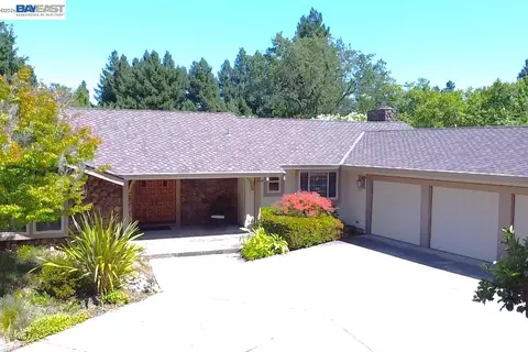 2112 Red Oak Pl, Danville, CA 94506
