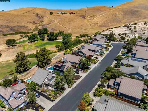 View/Area - 109 Crow Pl, Clayton, CA 94517 photo 10 of 15