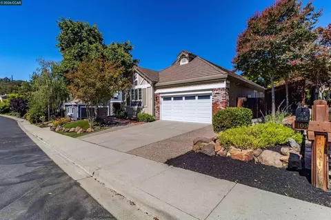 Exterior - 109 Crow Pl, Clayton, CA 94517 photo 3 of 23