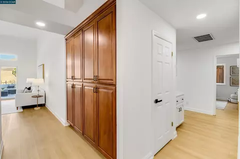 Entry Way - 109 Crow Pl, Clayton, CA 94517 photo 3 of 5