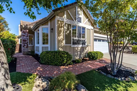 Exterior - 109 Crow Pl, Clayton, CA 94517 photo 6 of 23