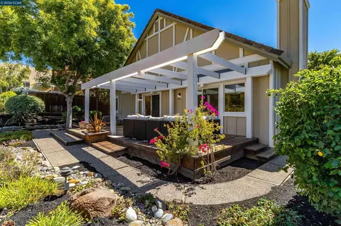 Exterior - 109 Crow Pl, Clayton, CA 94517 photo 13 of 23