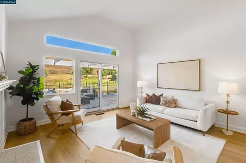 Living - 109 Crow Pl, Clayton, CA 94517 photo 12 of 12