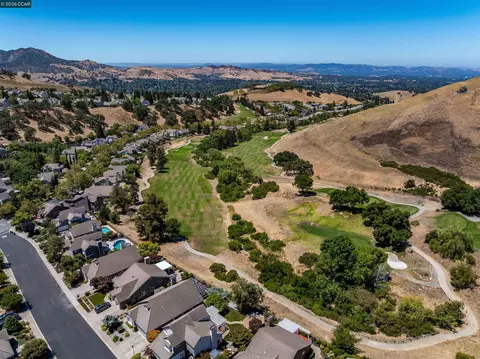 View/Area - 109 Crow Pl, Clayton, CA 94517 photo 13 of 15