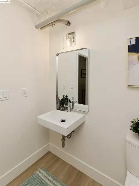 1201 Pine St #315, Oakland, CA 94607 photo 21