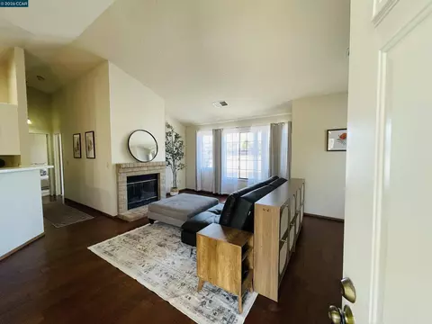 Living - 1111 Devonwood, Hercules, CA 94547 photo 1 of 3