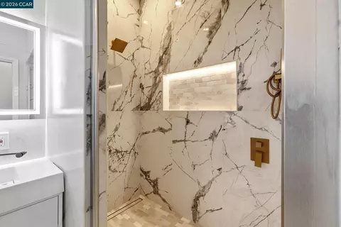 Bath - 1011 Froyd Rd, Concord, CA 94521 photo 6 of 7
