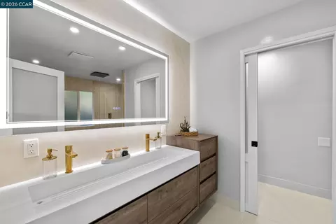 Bath - 1011 Froyd Rd, Concord, CA 94521 photo 1 of 7