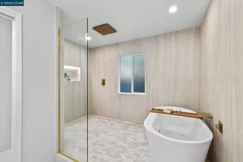 Bath - 1011 Froyd Rd, Concord, CA 94521 photo 2 of 7