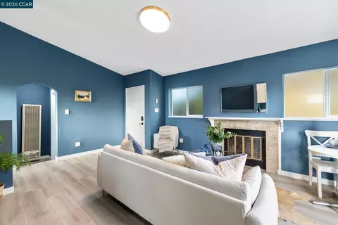 Living - 1011 Froyd Rd, Concord, CA 94521 photo 8 of 8