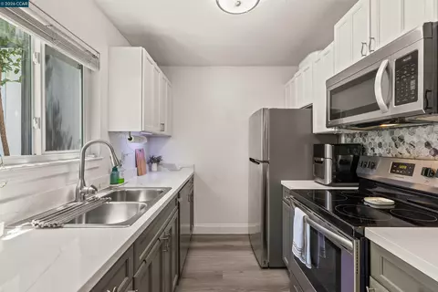Kitchen - 126 Muir Rd, Martinez, CA 94553 photo 1 of 4