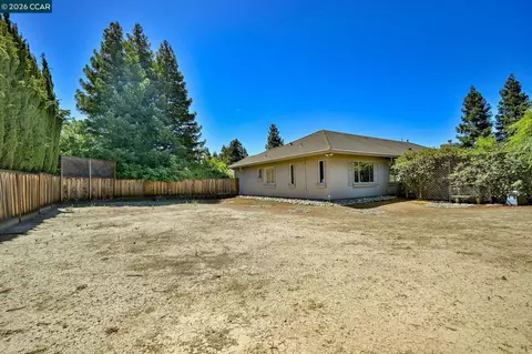 Exterior - 1895 Renee Way, Concord, CA 94521 photo 13 of 14