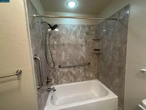 Bath - 1707 Bishop Dr, Concord, CA 94521 photo 2 of 4