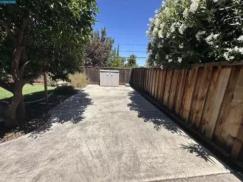 Exterior - 1707 Bishop Dr, Concord, CA 94521 photo 7 of 7